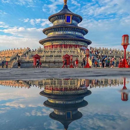 East Sacred Hotel ᴸᴱo---Foreign Accept---Tourism Service English-Speaking 丨 Near Tiananmen Forbidden City丨very Close To Metro Zhangzizhong And Beixinqiao 丨european Foot Ball English丨free Advance Tickets And Laundry Drying Service Coffee Snacks Peking Exterior foto