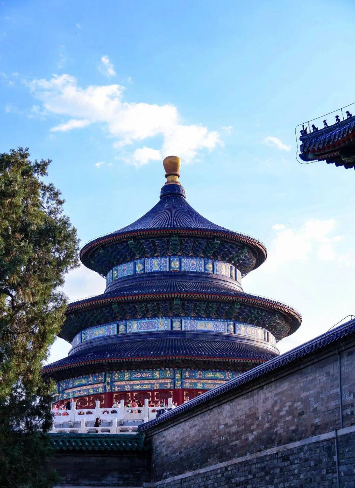 East Sacred Hotel ᴸᴱo---Foreign Accept---Tourism Service English-Speaking 丨 Near Tiananmen Forbidden City丨very Close To Metro Zhangzizhong And Beixinqiao 丨european Foot Ball English丨free Advance Tickets And Laundry Drying Service Coffee Snacks Peking Exterior foto